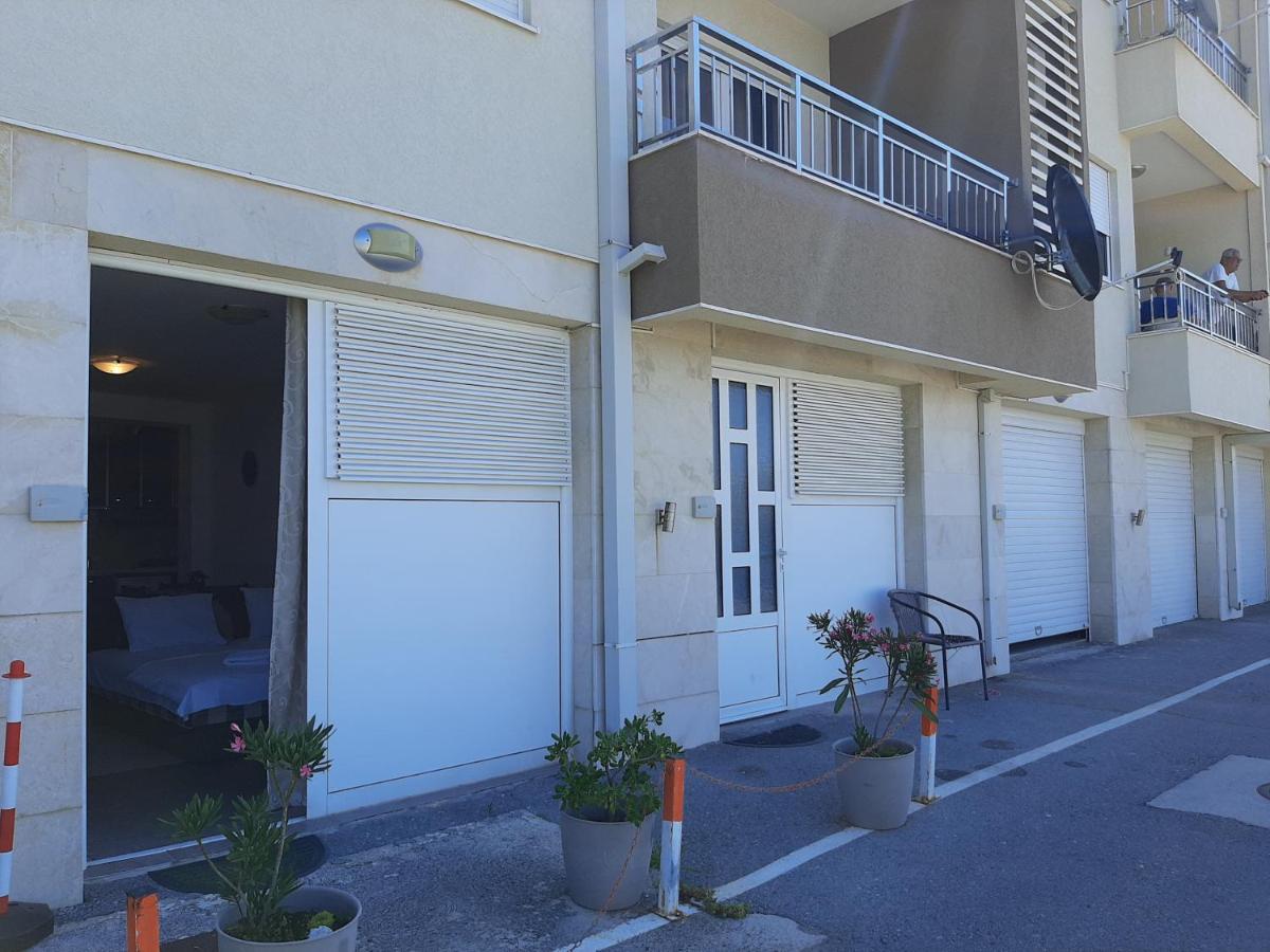 Rakocevic Apartments Петровац Экстерьер фото