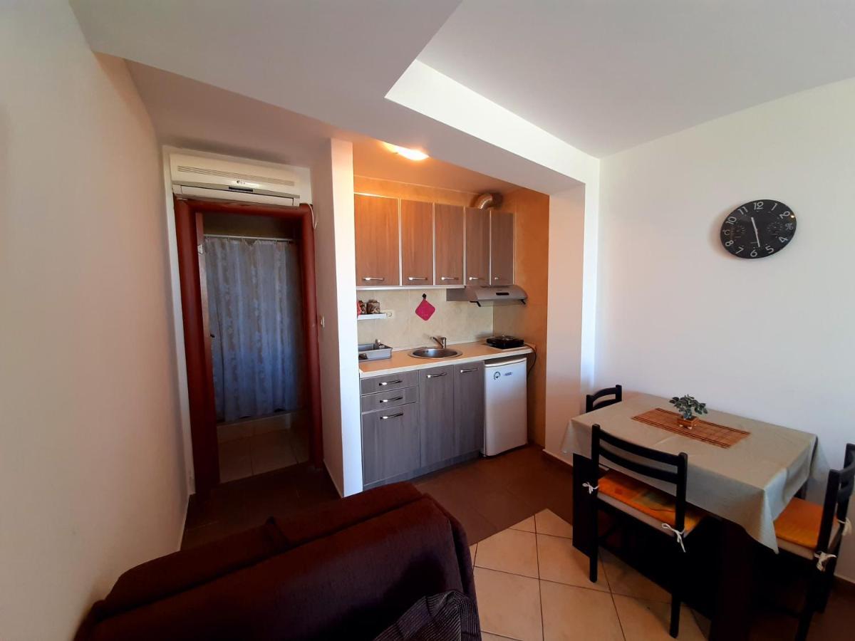 Rakocevic Apartments Петровац Экстерьер фото